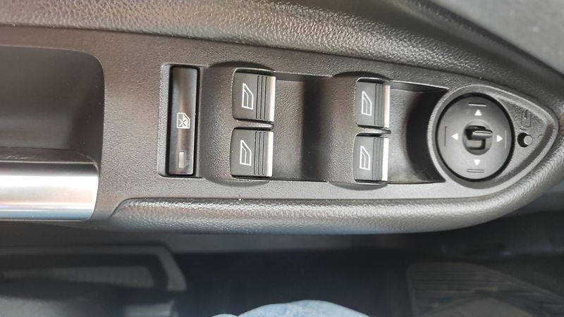 Ford Kuga (2017) 1,5 EcoBoost 110kw CZ - fotka 29 z 29