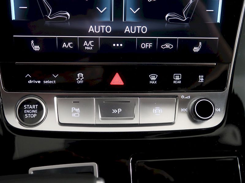 Audi Q7 (2025) S-LINE 50TDI 210KW QUATTRO 7MÍ - fotka 34 z 46