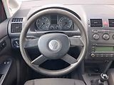 Volkswagen Touran (2005) 1.9 TDi, 2.maj,ČR, Klima - náhled 11