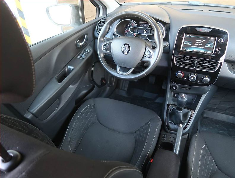 Renault Clio (2020) 0.9 TCe, Serv.kniha, Navi - fotka 7 z 19
