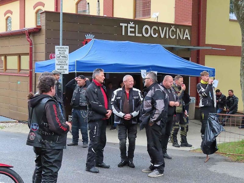 Motorkářské požehnání v Chýnově na Táborsku se konalo už posedmé v sobotu 18. května odpoledne.