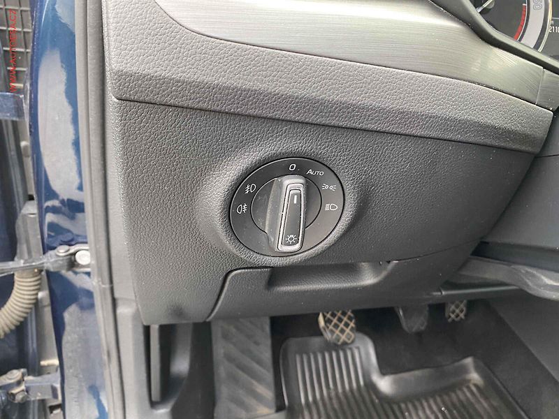 Škoda Superb (2020) 2.0 TDi, 1.maj,ČR, Style - fotka 16 z 20