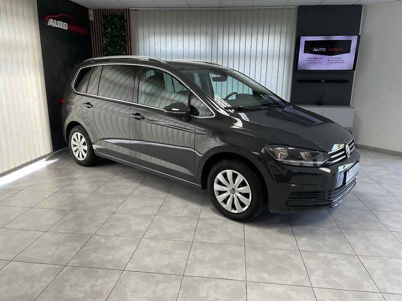 Volkswagen Touran 1.5 TSi 110 kW REZERVACE  - fotka 2 z 25
