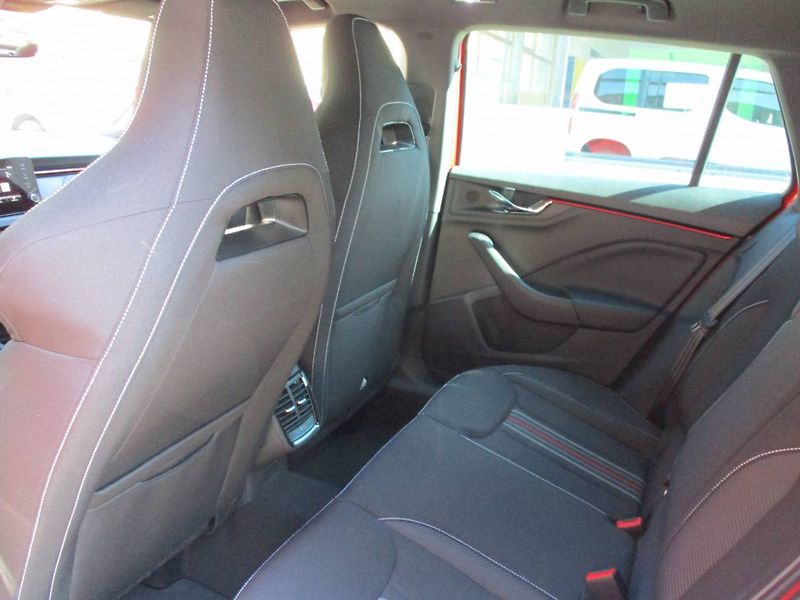 Škoda Kamiq Monte Carlo 1,0 TSI 85kW/DSG/T - fotka 10 z 14
