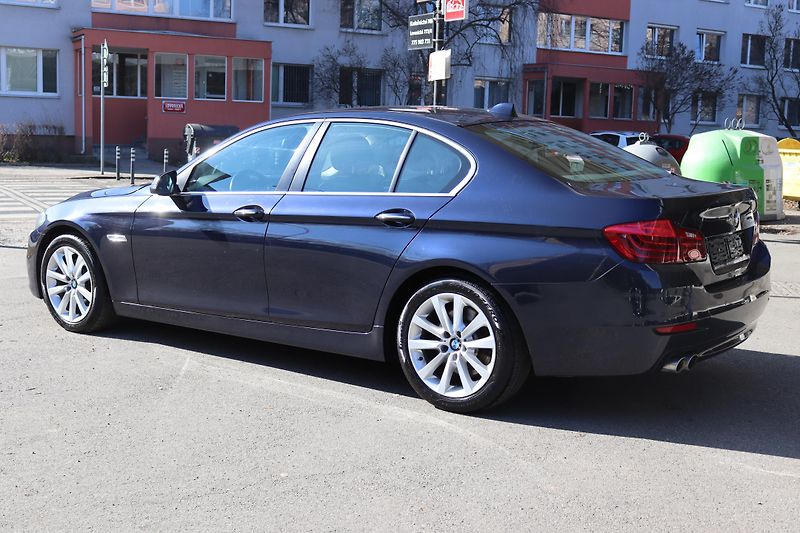 BMW Řada 5 530D XDRIVE F10 190kW - fotka 14 z 50