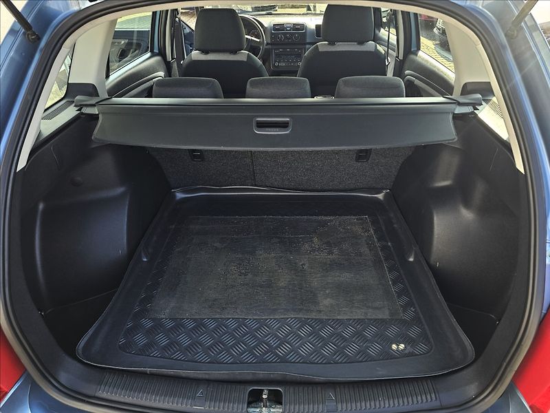 Škoda Fabia II 1,2TSi 63KW CLASIC KLIMA - fotka 21 z 38
