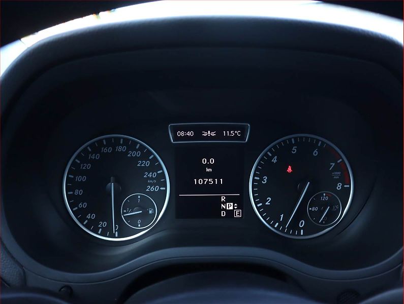 Mercedes-Benz Třídy B (2012) B 180, Automat, Serv.kniha - fotka 11 z 19
