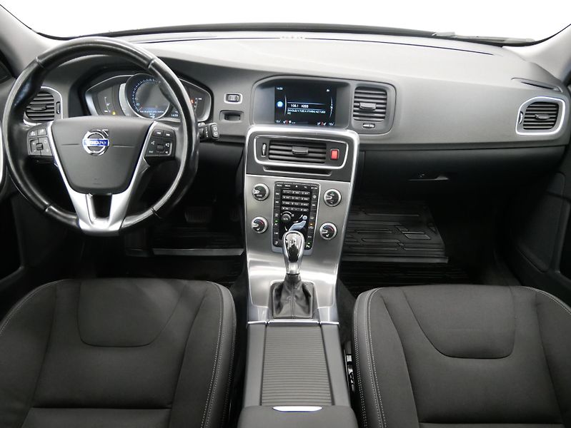 Volvo V60 - fotka 5 z 27