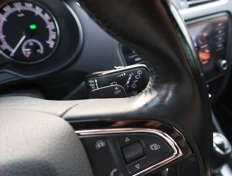Škoda Octavia (2018) Ambition 2.0 TDI, Automat - fotka 18 z 21