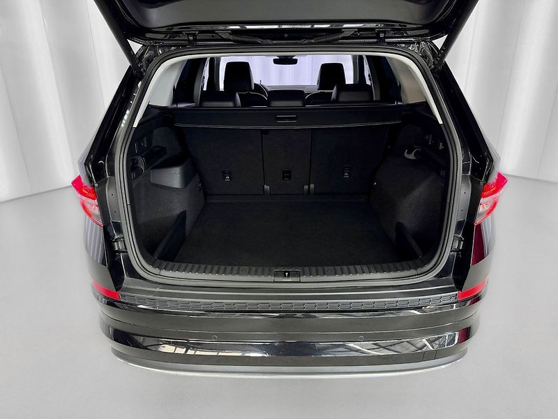 Škoda Kodiaq 2.0 TDI 147KW DSG 4X4 L&K, ACC - fotka 33 z 34
