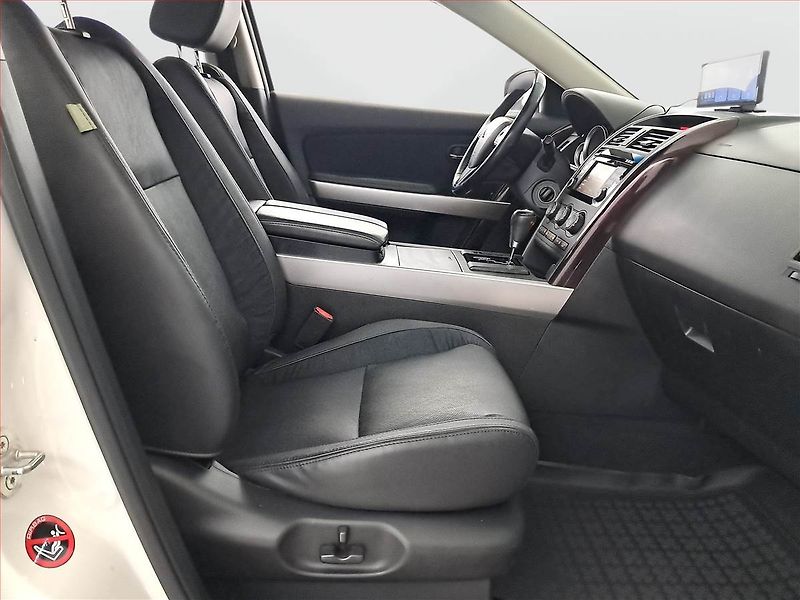 Mazda CX-9 (2015) 3.7 i, 4X4, Automat, 7 míst - fotka 9 z 19