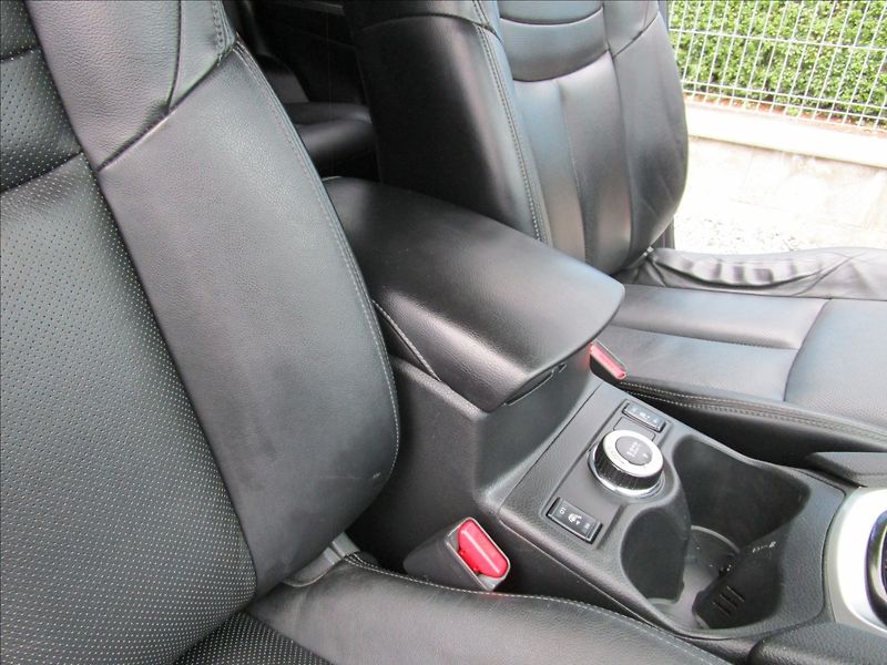 Nissan X-Trail 1.6dCi 96kW 4x4 Tekna, 1.maj. - fotka 32 z 78