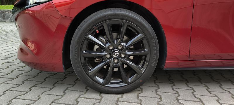 Mazda 3 (2022) Exclusive-line + BOSE - fotka 7 z 29