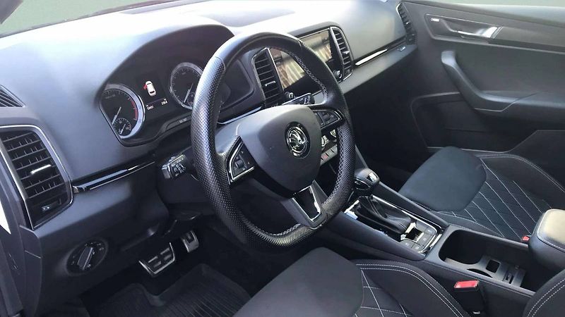 Škoda Karoq Sportline 1.5 TSI 110 kW DSG / - fotka 16 z 19