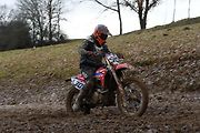 Obrovská motokrosová rodina ze Stříbrska se sešla hned na Nový rok na Terénu sv. Petra. A bylo z toho parádní odpoledne.