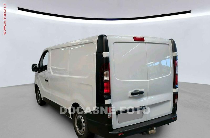 Renault Trafic (2021) 2.0dCi SORTIMO, navi, AC - fotka 4 z 9
