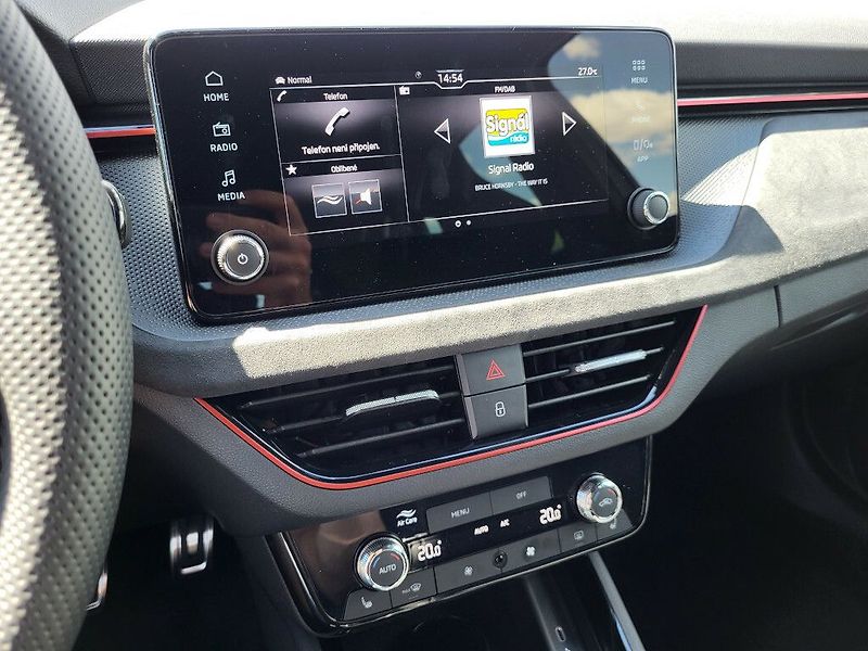 Škoda Scala Dynamic 1,0TSI 85kW - fotka 29 z 30