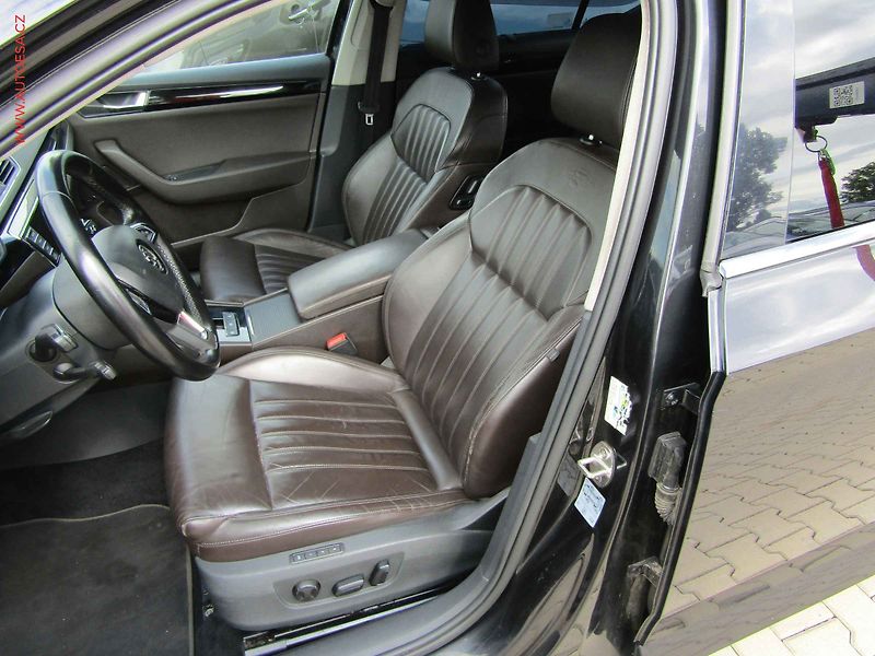 Škoda Superb (2016) 2.0 TDI 4x4, ČR, DSG, bixen - fotka 9 z 25