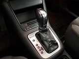Volkswagen Tiguan (2013) 2.0 TDI, 4X4, Automat, Navi - náhled 16
