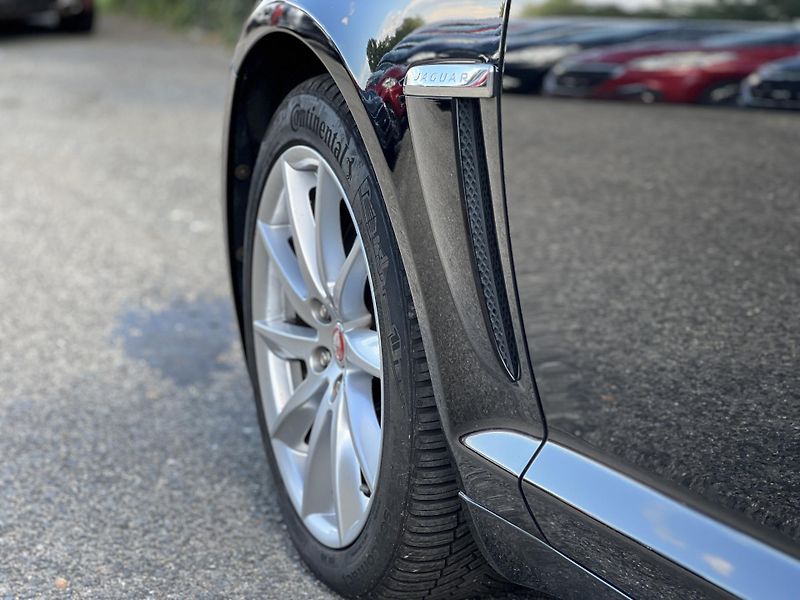 Jaguar XF 3.0D AUTOMAT KŮŽE NAVI KAMERA  - fotka 48 z 51