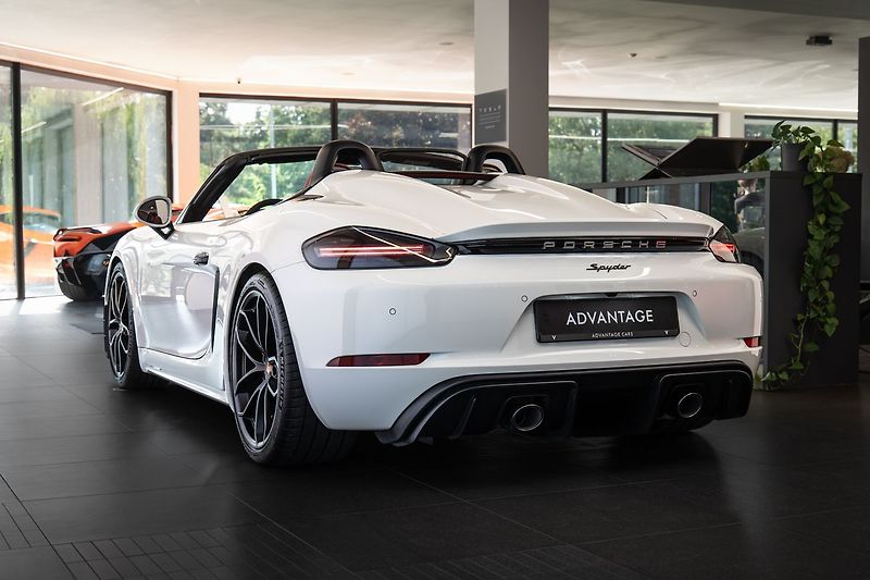 Porsche 718 718 Spyder PCCB/PPF/Záruka/Bos - fotka 4 z 23
