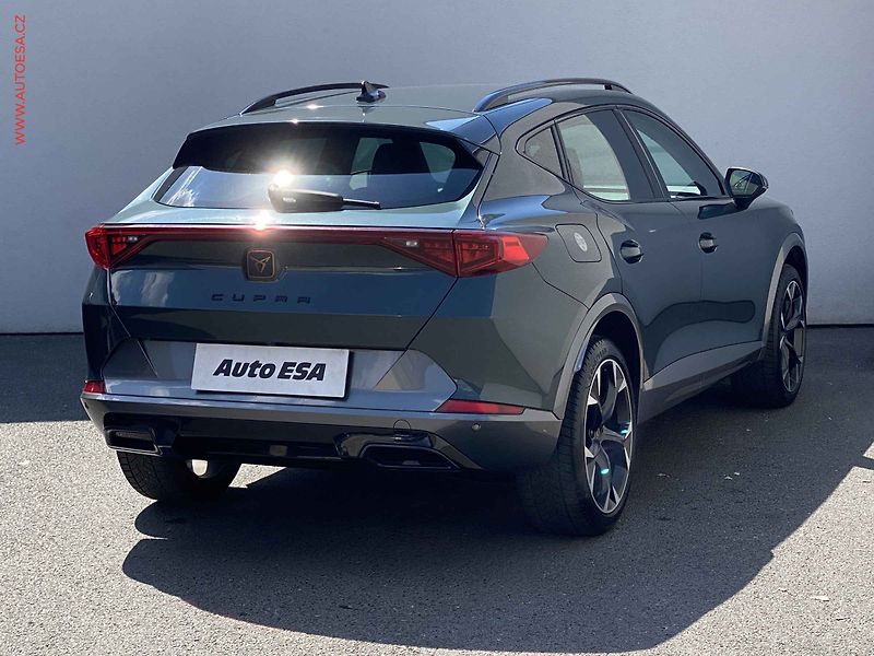Cupra Formentor (2022) 2.0 TSi 4Drive, 1.maj,ČR - fotka 4 z 20