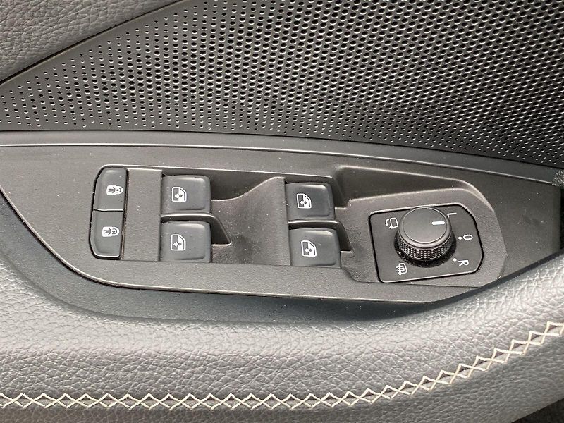 Škoda Kodiaq (2024) 2.0 TDI 4x4 DSG Exclusive Sele - fotka 25 z 40