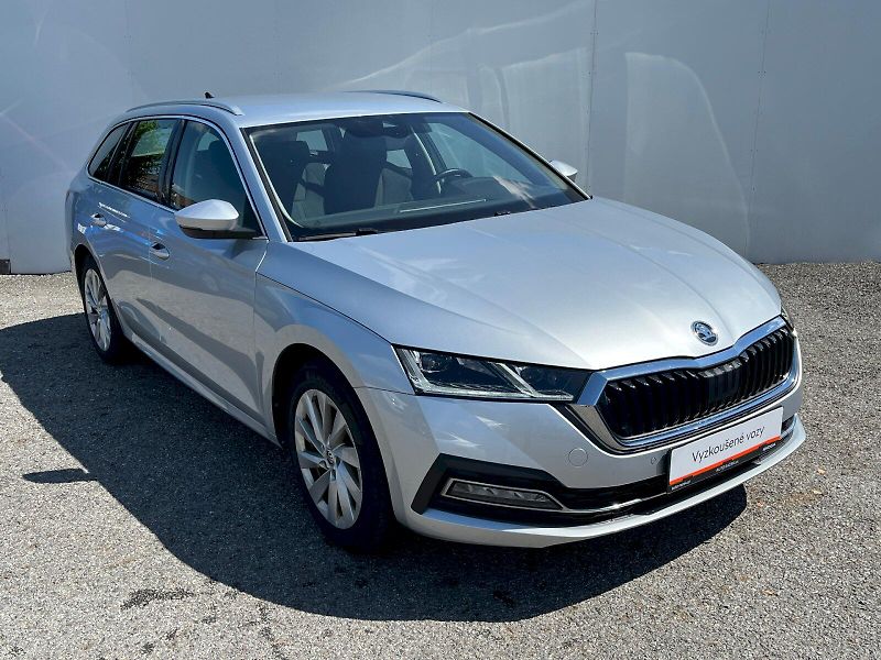 Škoda Octavia (2023) 1.5 TSI 110kW Style Combi - fotka 27 z 27