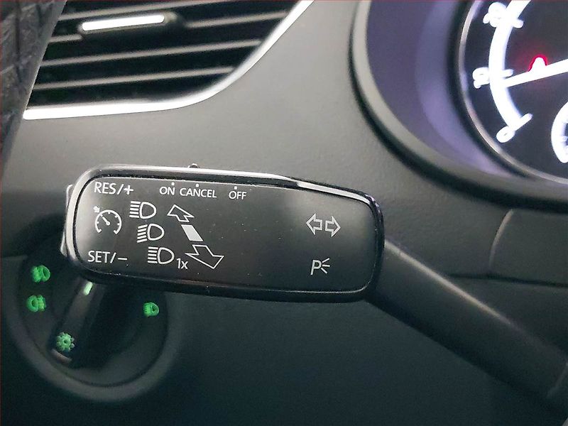 Škoda Octavia (2018) Extra 1.4 TSI, ČR,1.maj - fotka 16 z 20