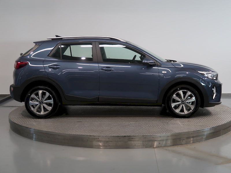 Kia Stonic (2025) SPIN 1.0T-GDi 74KW DCT - fotka 8 z 35