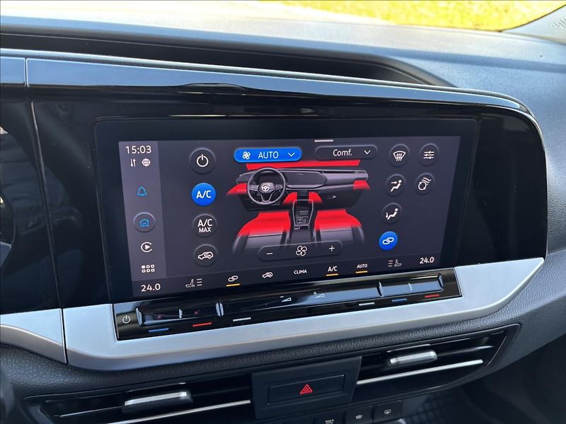 Ford Tourneo Connect 2,0 EcoBlue 90kW Titanium L2 - fotka 36 z 50