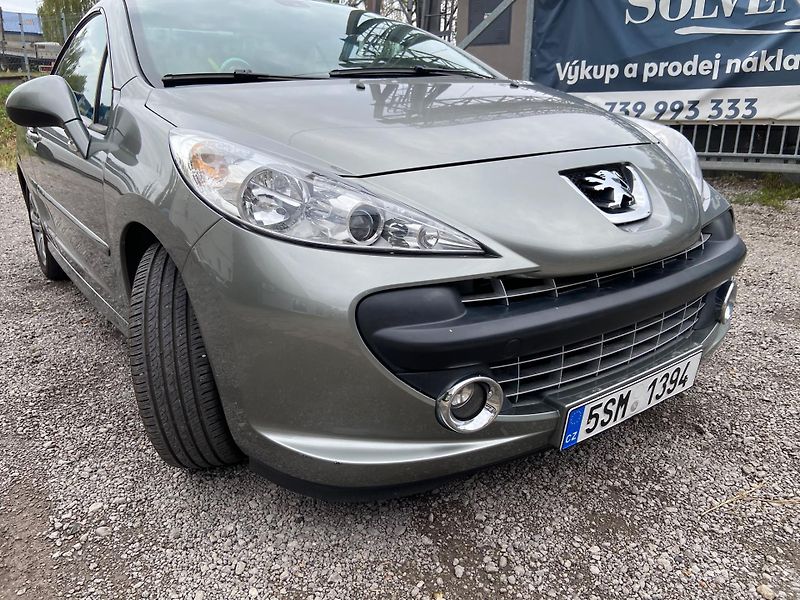Peugeot 207 (2008) 1.6, 88kW, LPG, Euro 4, Kabrio - fotka 19 z 20