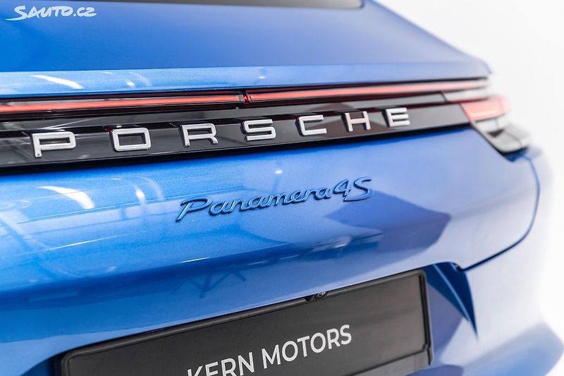 Porsche Panamera 4S Diesel*Záruka*plná výbava - fotka 38 z 50