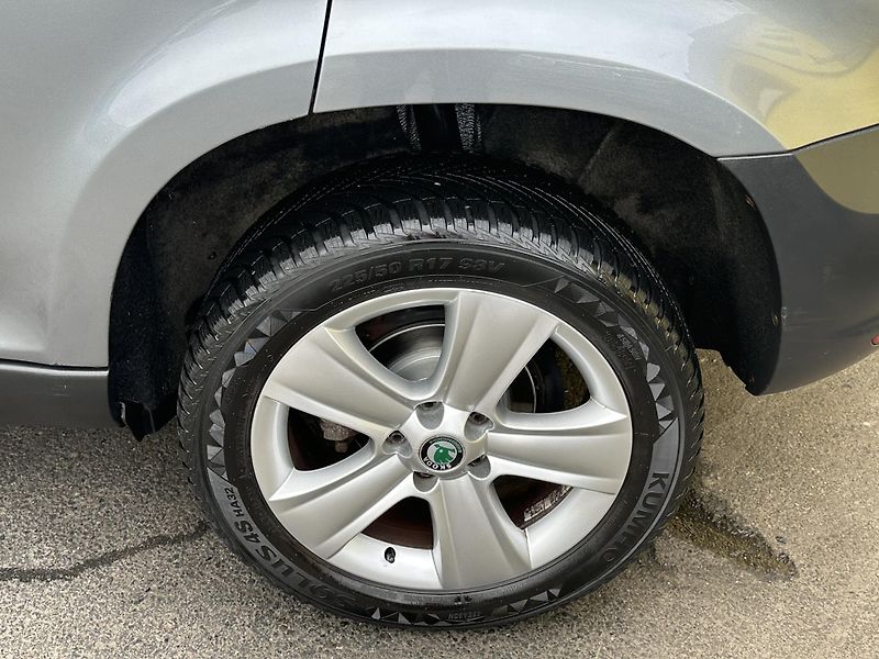 Škoda Yeti (2011) 1.2TSI/77kW *XENON*2.Maj.* 4x2 - fotka 34 z 36