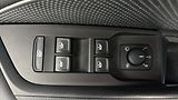 Škoda Octavia 2.0 TDI DSG 4x4 Scout Combi - náhled 22