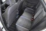 Volkswagen T-Roc (2025) R-Line 1.5TSI 110kW DSG - náhled 15