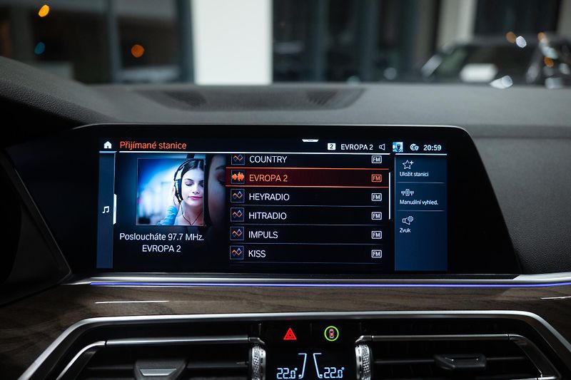 BMW X5 (2019) 30D 195 KW VZDUCH, PANO - fotka 31 z 46