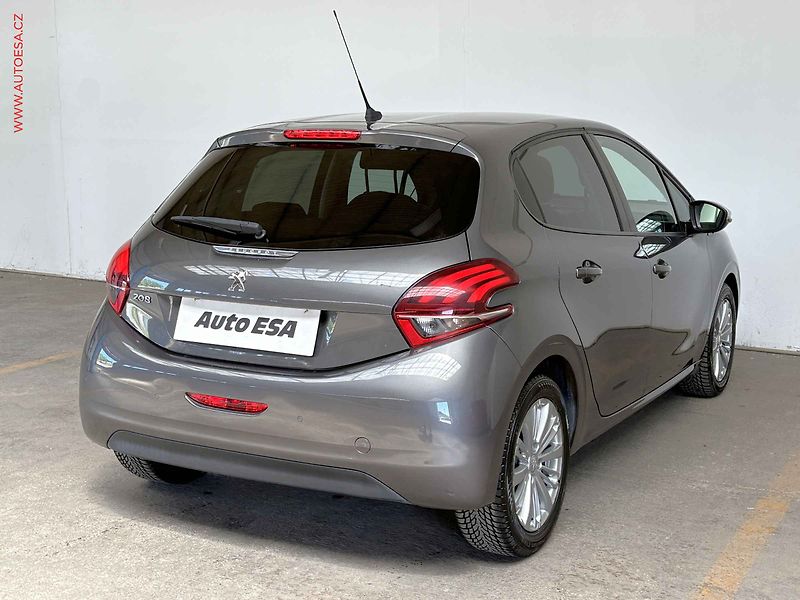 Peugeot 208 (2019) 1.2 PT, AC, temp - fotka 4 z 16