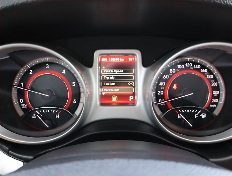 Fiat Freemont (2015) 2.0 MultiJet, 4X4, Automat - fotka 11 z 21