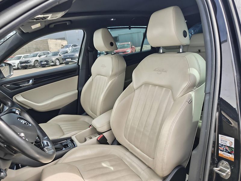 Škoda Kodiaq L&K 4x4 7DSG 2,0TDI - fotka 6 z 25