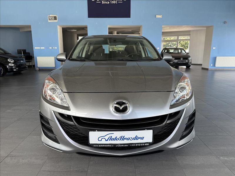 Mazda 3 1,6   77kW,SENZORY - fotka 2 z 21