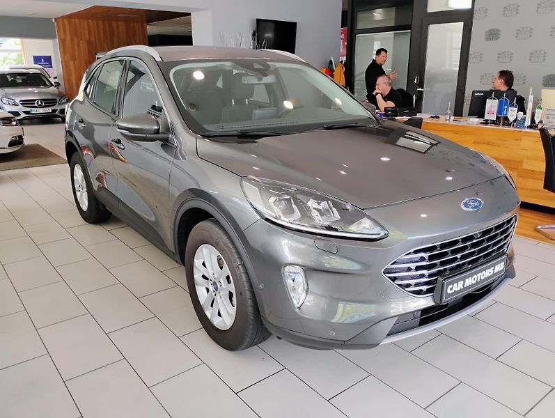 Ford Kuga 1.5T EcoBoost, Titanium  - fotka 3 z 26
