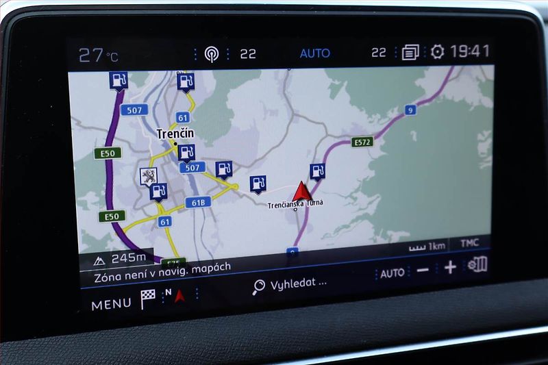 Peugeot 5008 (2018) 1.6 BlueHDi, Automat, 7 míst - fotka 19 z 27