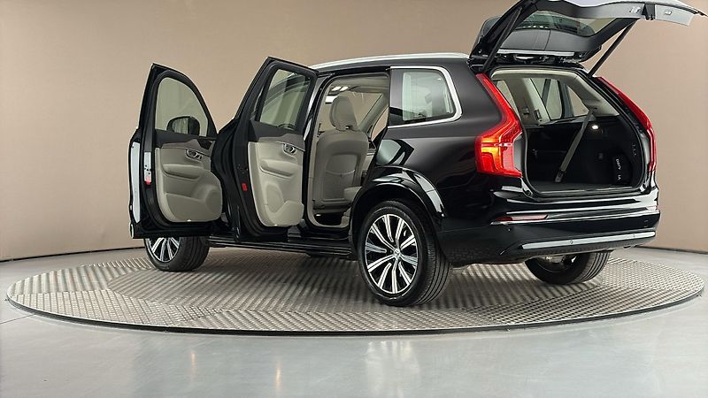 Volvo XC90 2.0 B5 AUT AWD Ultimate Bright - fotka 7 z 36