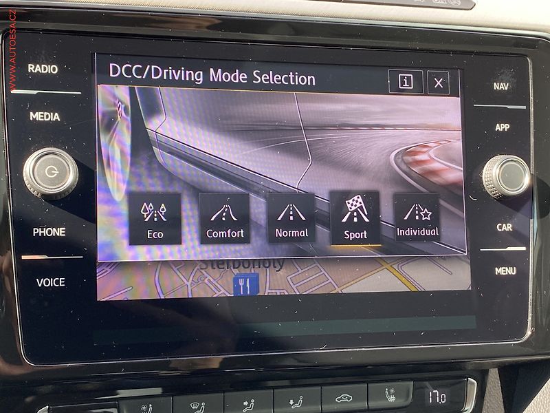 Volkswagen Arteon (2019) 2.0 TSi 4Motion, 1.maj,ČR - fotka 26 z 27
