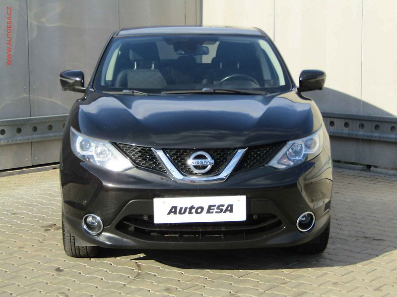 Nissan Qashqai (2016) 1.6DIG-T, ČR, AC, kamera - fotka 2 z 18