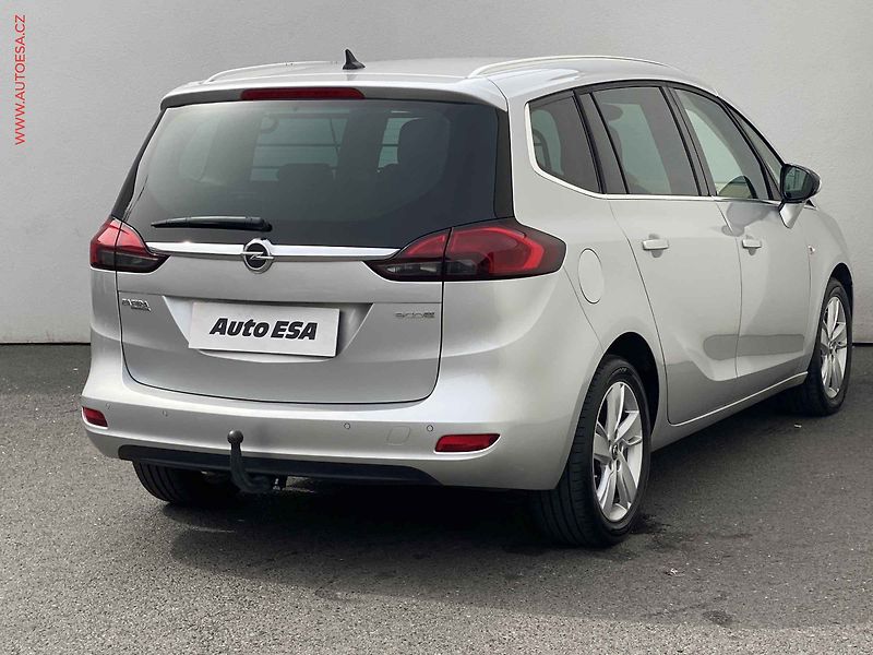 Opel Zafira (2014) 1.6 CDTi, 1.maj, AC, TZ, navi - fotka 4 z 17