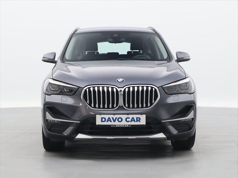 BMW X1 2.0 18d sDrive 110kW CZ - fotka 2 z 31