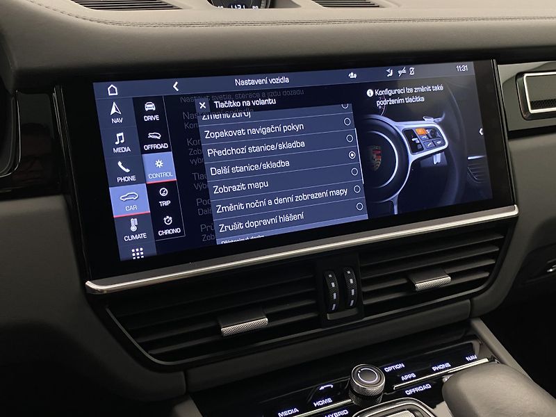 Porsche Cayenne E-HYBRID 250kW AWD AUT CZ - fotka 65 z 111