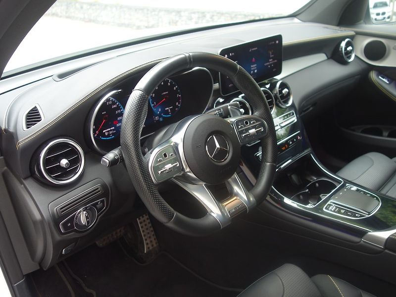 Mercedes-Benz GLC (2023) 63AMG*4M*KUPÉ*53000KM*ZÁRUKA!! - fotka 12 z 50